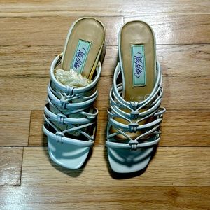 vintage white leather knotted strap open toe with chunky 2 inch heel